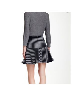 J Crew Stripe Navy Blue White Stripe Fit Flare Mini Skirt 0 XS